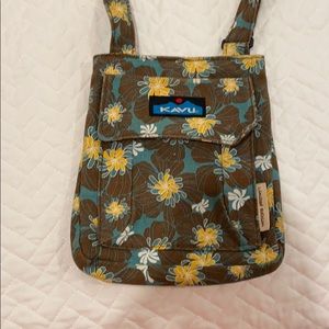 Kavu crossbody